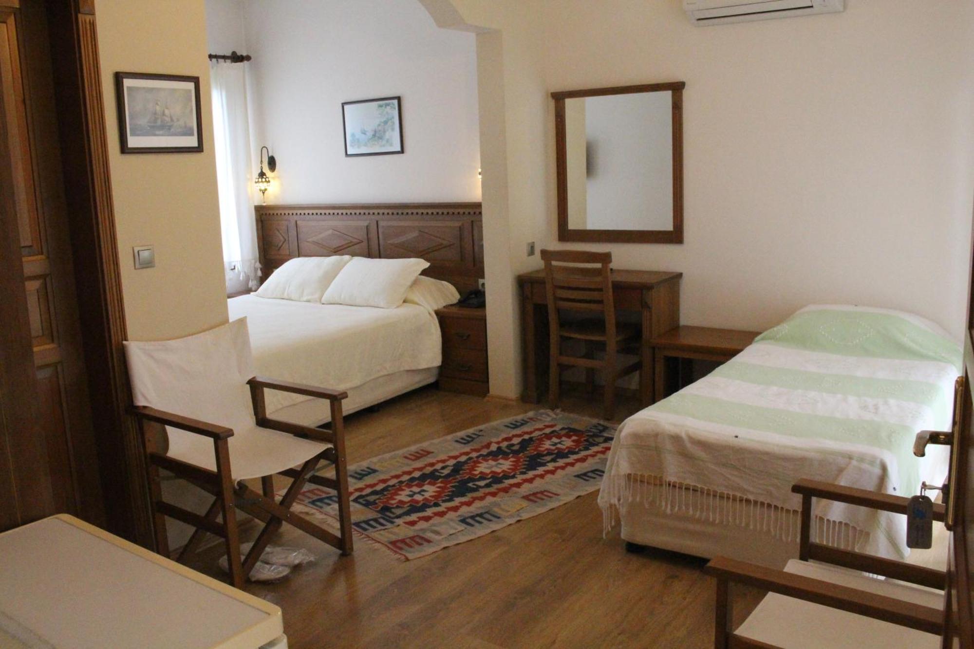Nirvana Hotel Göcek Rum bild