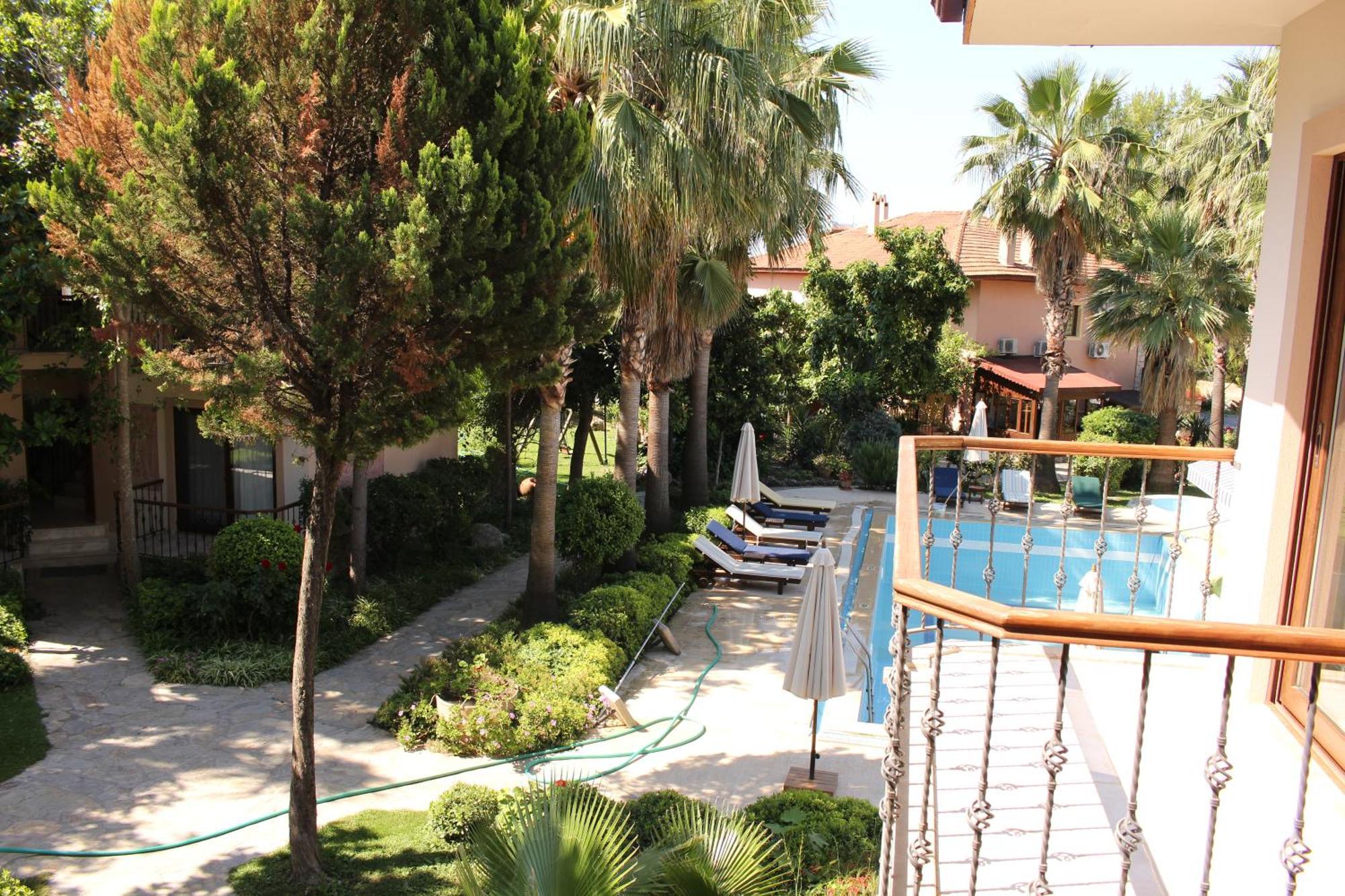 Nirvana Hotel Göcek Rum bild
